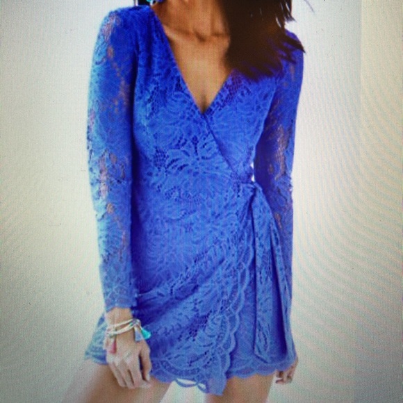 NWT Lilly Pulitzer Tiki Wrap Romper Beckon Blue - Picture 8 of 8